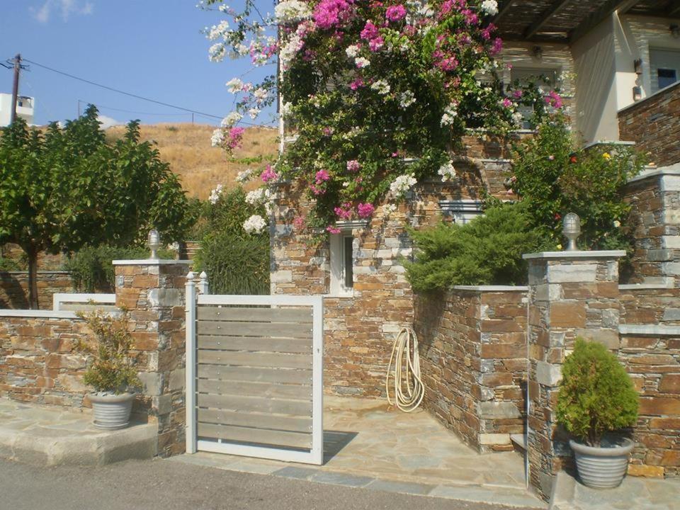 Aeolia Villas Karystos  Esterno foto